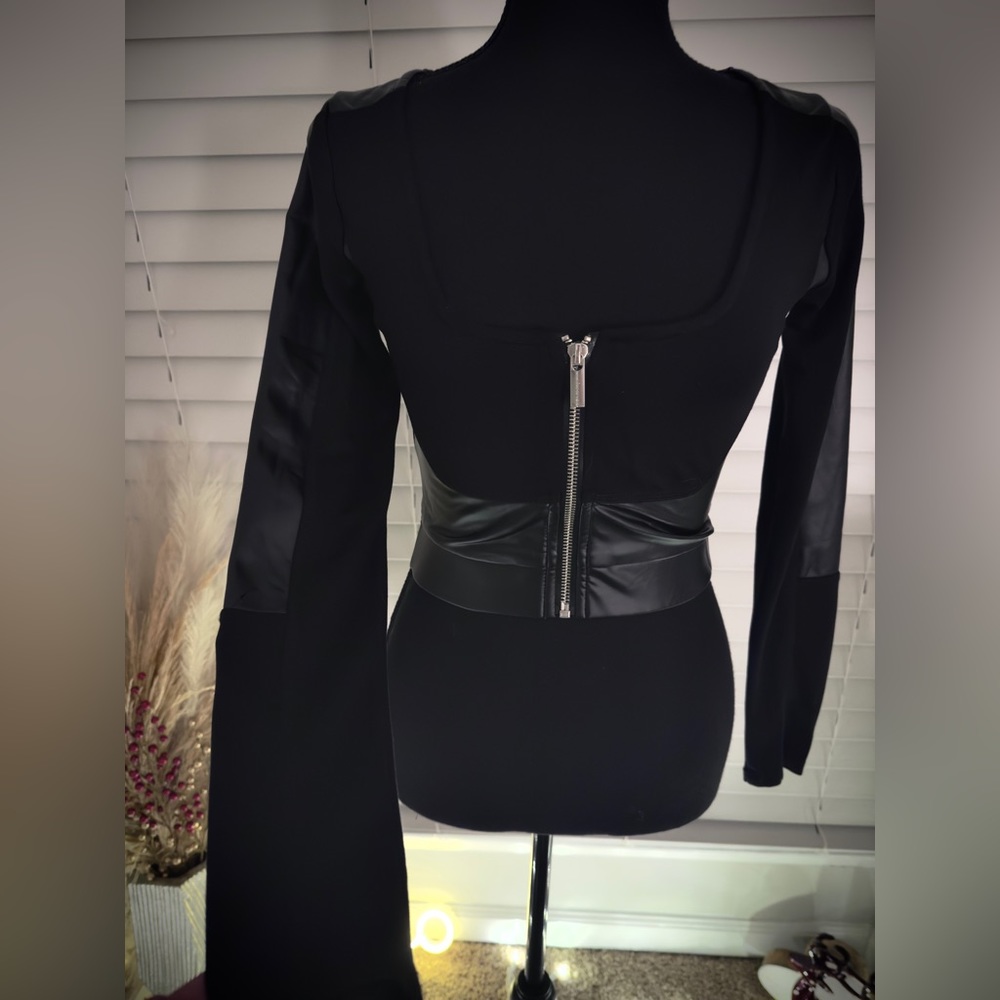 Manière De Voir leather crop top in size S